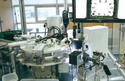 小开关扛起大责任: SKAR-16H解锁工控设备稳定运行新密码