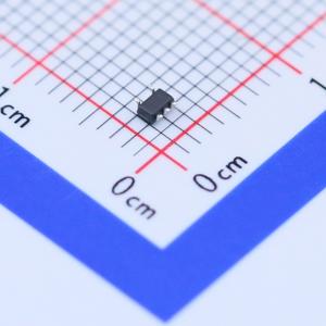 MC74HC1G14DFT2G商品缩略图