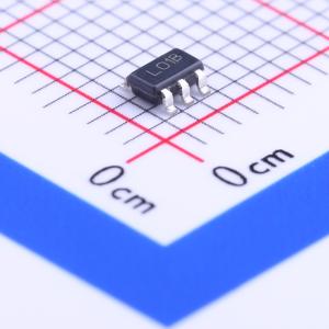 具有使能功能的 50mA、16V、低压降稳压器