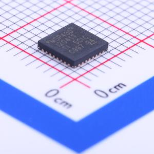具有 4 个 24 位 Σ-Δ ADC、2 个 16 位计时器、32KB 闪存和 2KB RAM 的 16MHz 计量 AFE