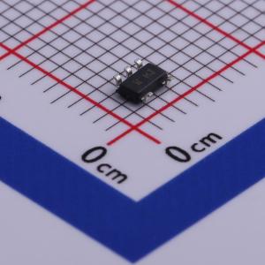 MAX8877EZK29+T商品缩略图