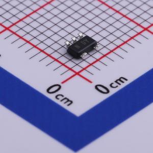 MAX8887EZK18+T商品缩略图