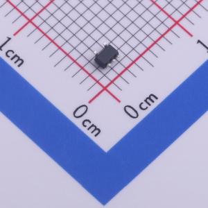 74AHC1G86SE-7商品缩略图