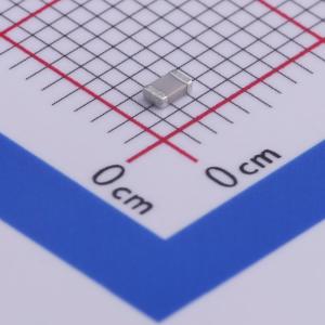 GCM2165C1H561JA16D商品缩略图