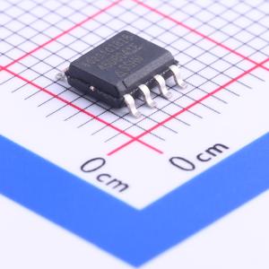 4 Mbit数据闪存（附带额外128 Kbit），最低工作电压1.65 V的SPI串行闪存