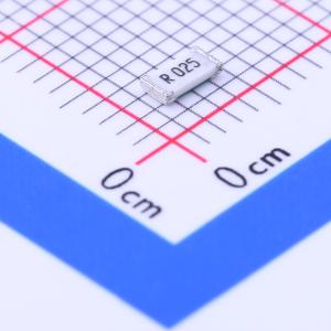 STE1206M1W0R025F商品缩略图