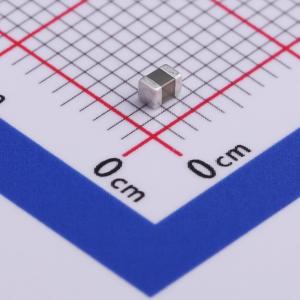 AMK212ABJ226MGHT商品缩略图