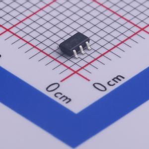 NCP300LSN25T1G商品缩略图