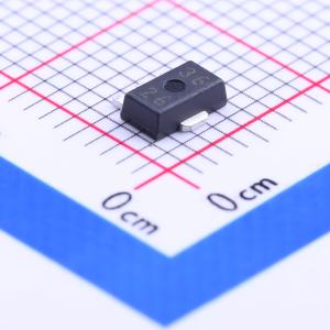 XC6203P332PR-G商品缩略图