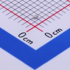 0402N301J500CT商品缩略图