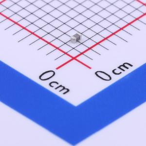 UMK105CG030CVHF商品缩略图