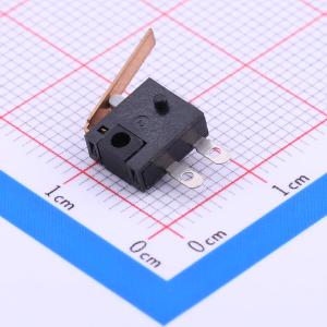 8*3.2*9.5mm 插件微动开关