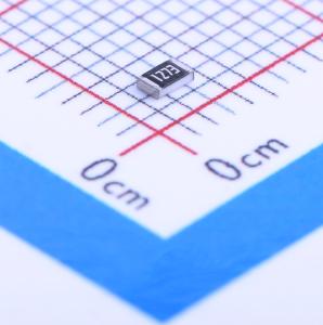 RC0805FR-07127KL商品缩略图