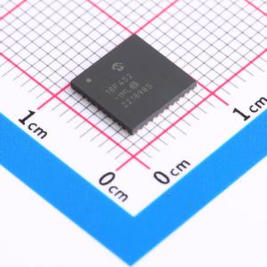 PIC18F452-I/ML商品缩略图