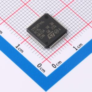 带DSP和FPU的高性能基础系列ARM Cortex-M4 MCU，具有256 KB Flash、180 MHz CPU、ART加速器和双QSPI
