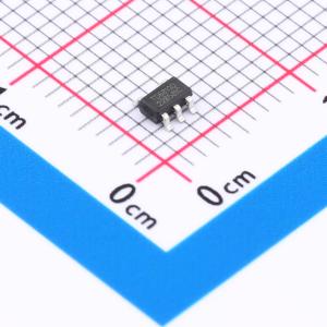 1.5MHz、800mA同步降压稳压器压差