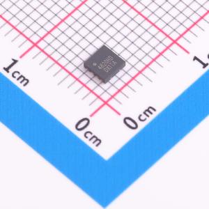 具有±30kV ESD保护的3.0V 至5.5V RS485/RS422 收发器
