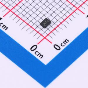 ADS1015IRUGT商品缩略图