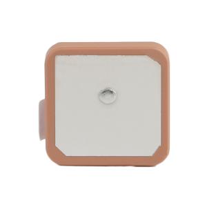 GPS/北斗 GNSS无源陶瓷片天线 Antenna 内置全球定位系统，板载芯片，GPS / 北斗无源天线 Antenna