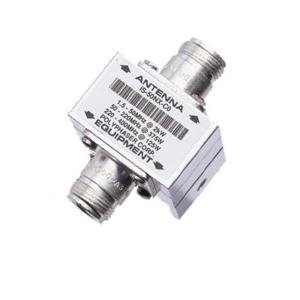 射频同轴浪涌保护器,N 型 F/F, 1.5MHz ~ 700MHz,直流隔断, 2kW, 3.5mJ, 50kA, 阻塞帽, 支架向上, 孔安装
