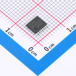 700 MHz 至2.7 GHz 直接上变频正交调制器