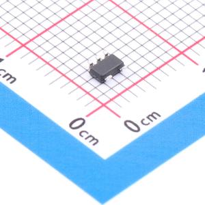 AT24C32E-STUM-T商品缩略图