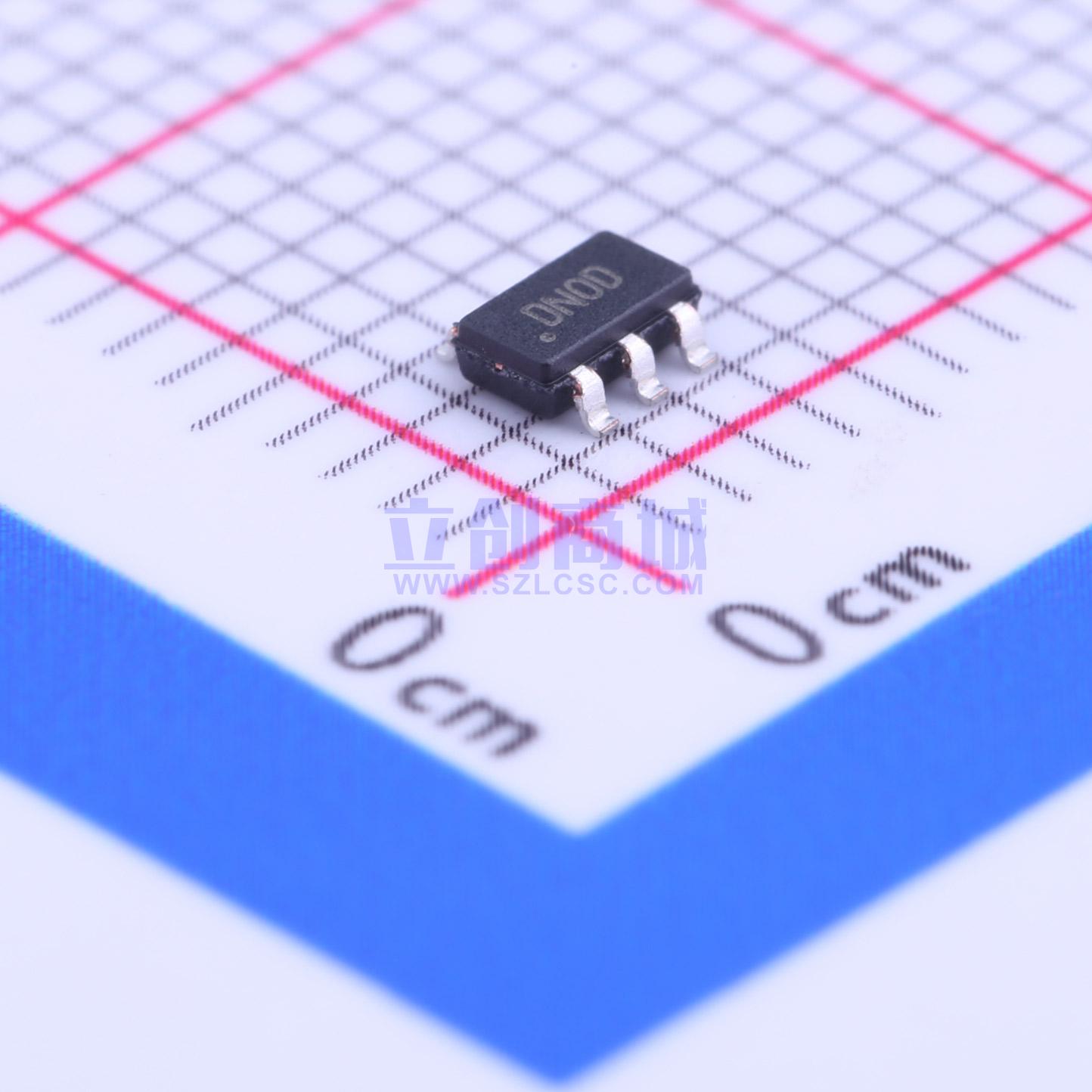 TC1240ECHTR实物图