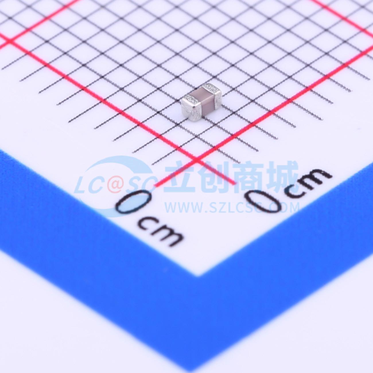 CL10C121JB8NNNC实物图