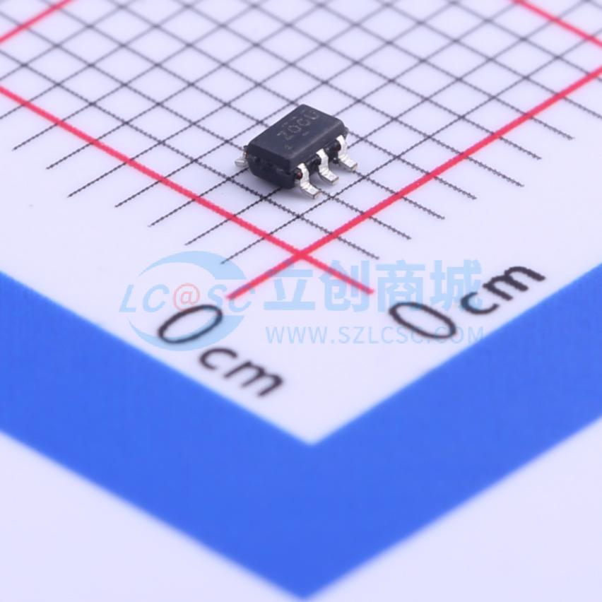 点击查看大图 NC7SZ00P5X实物图