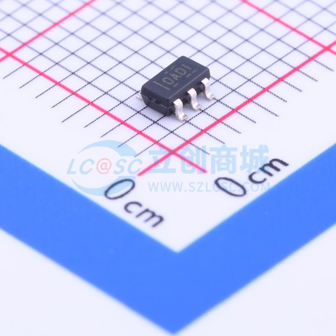 OPA357AIDBVT实物图