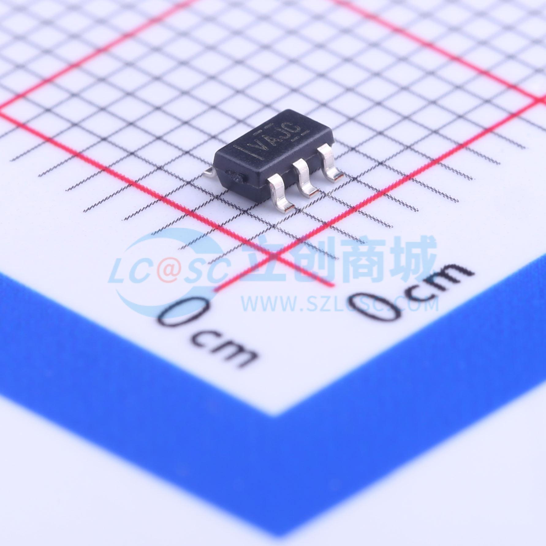 TLV2711CDBVR实物图