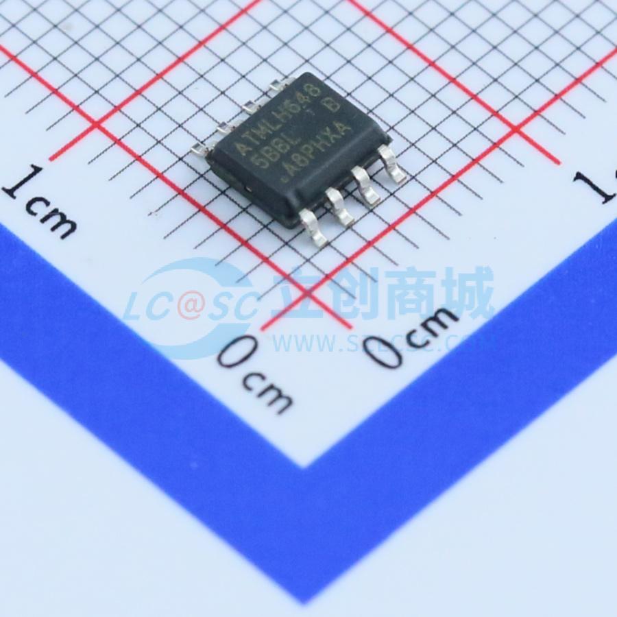 AT25320B-SSHL-T实物图