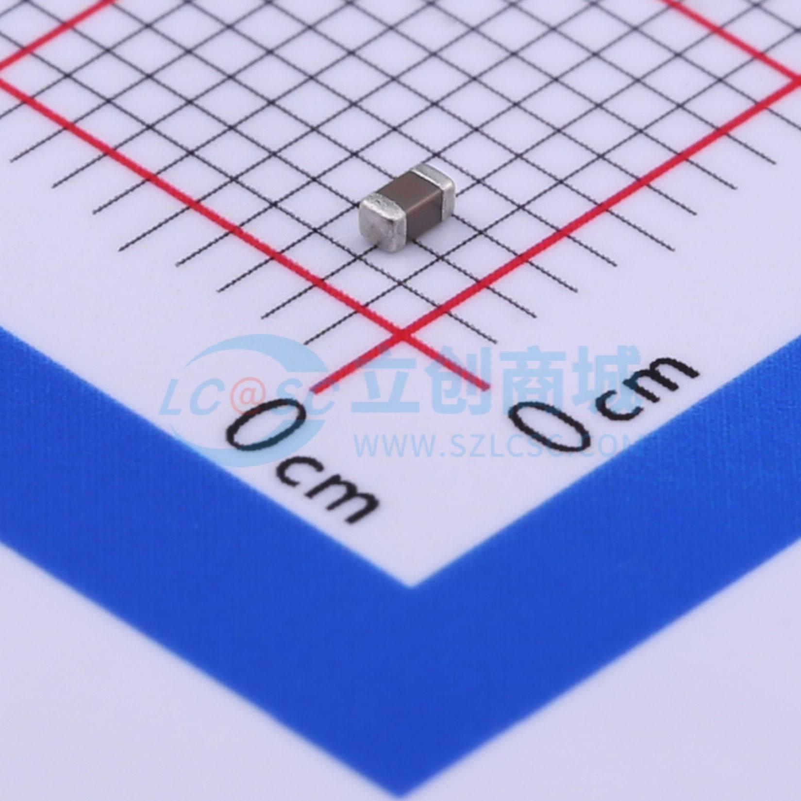 LMK107B7105KA-T实物图