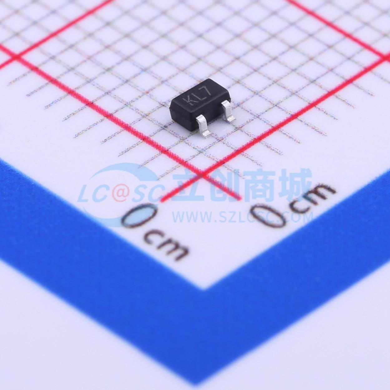 点击查看大图 BAT54CW实物图