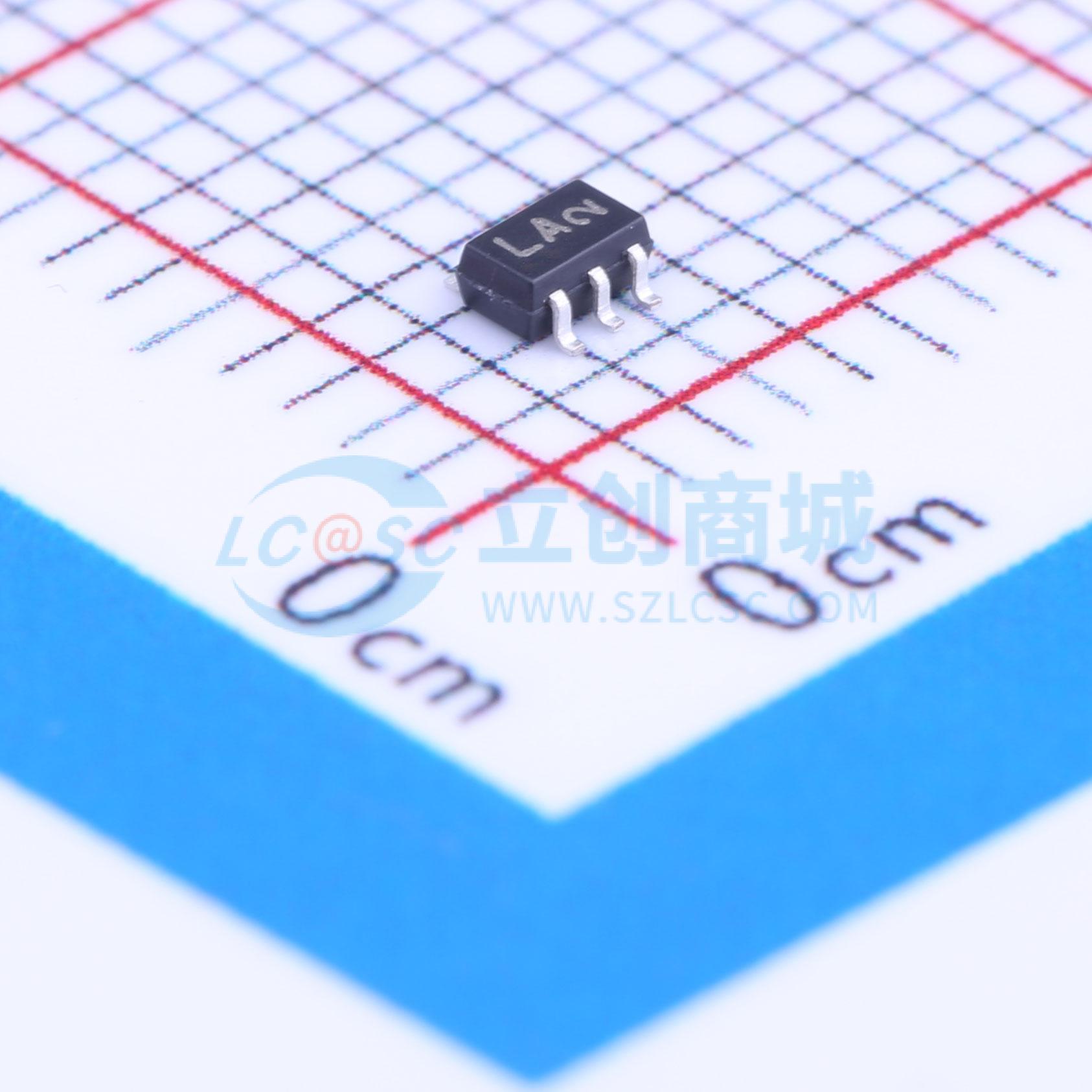 NL17SZ14DFT2G实物图