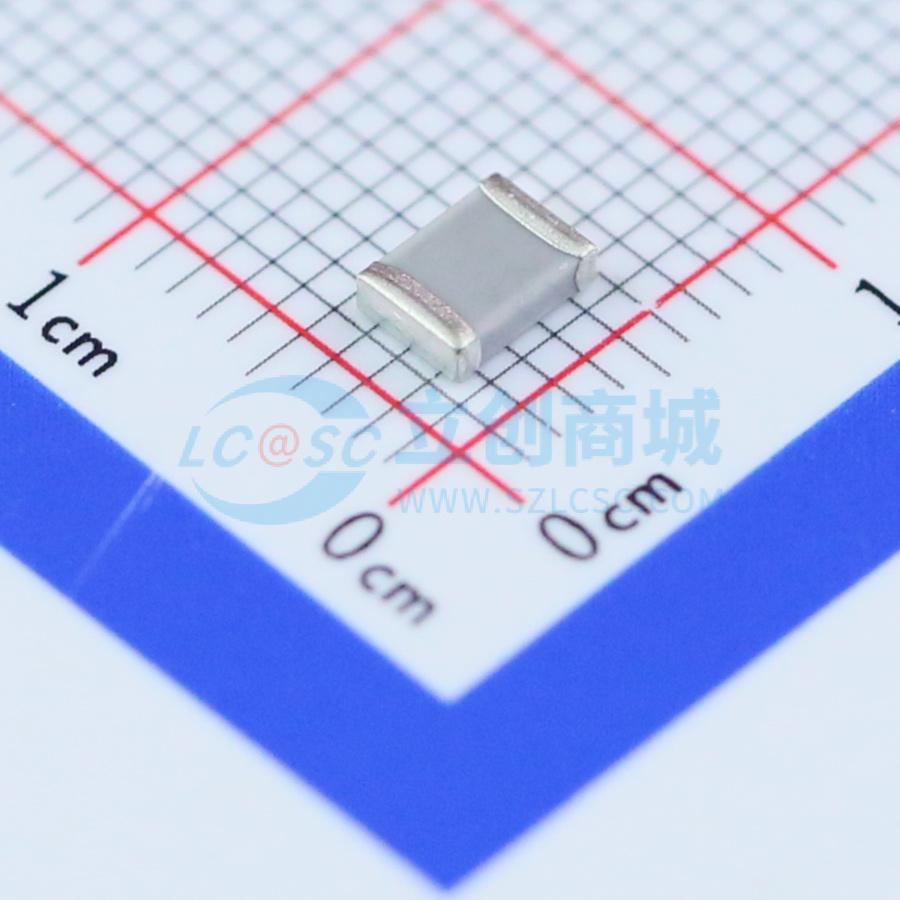 点击查看大图 C1812N683K101T实物图