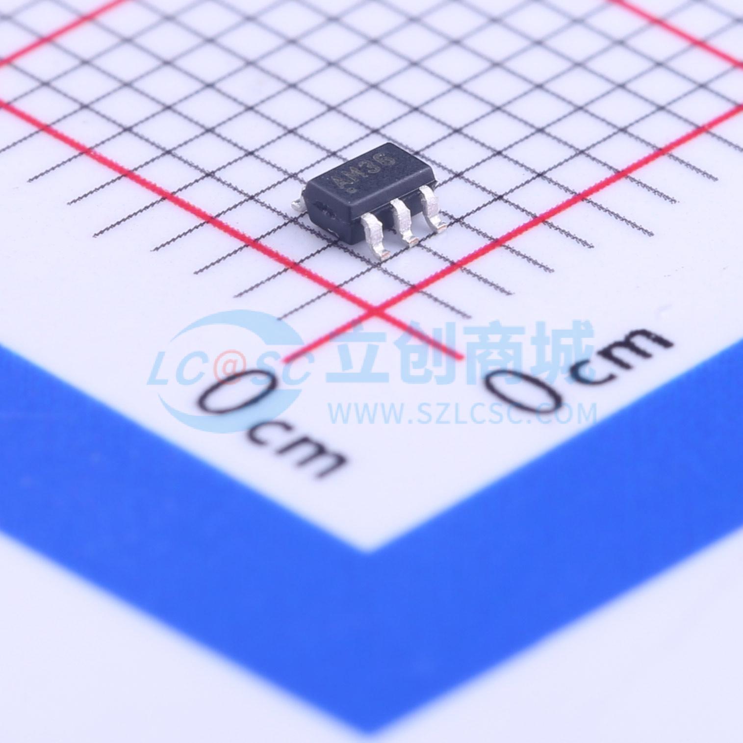 点击查看大图 MCP40D17T-104E/LT实物图