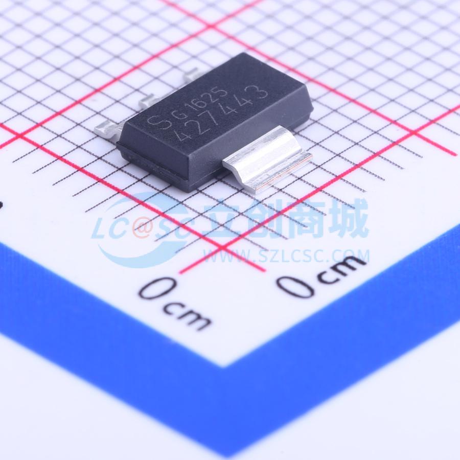 TLE42744GSV33实物图