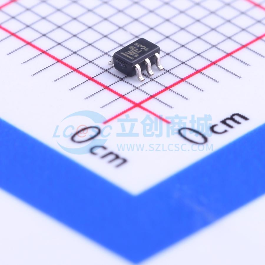 点击查看大图 SN74LV1T08DCKR实物图