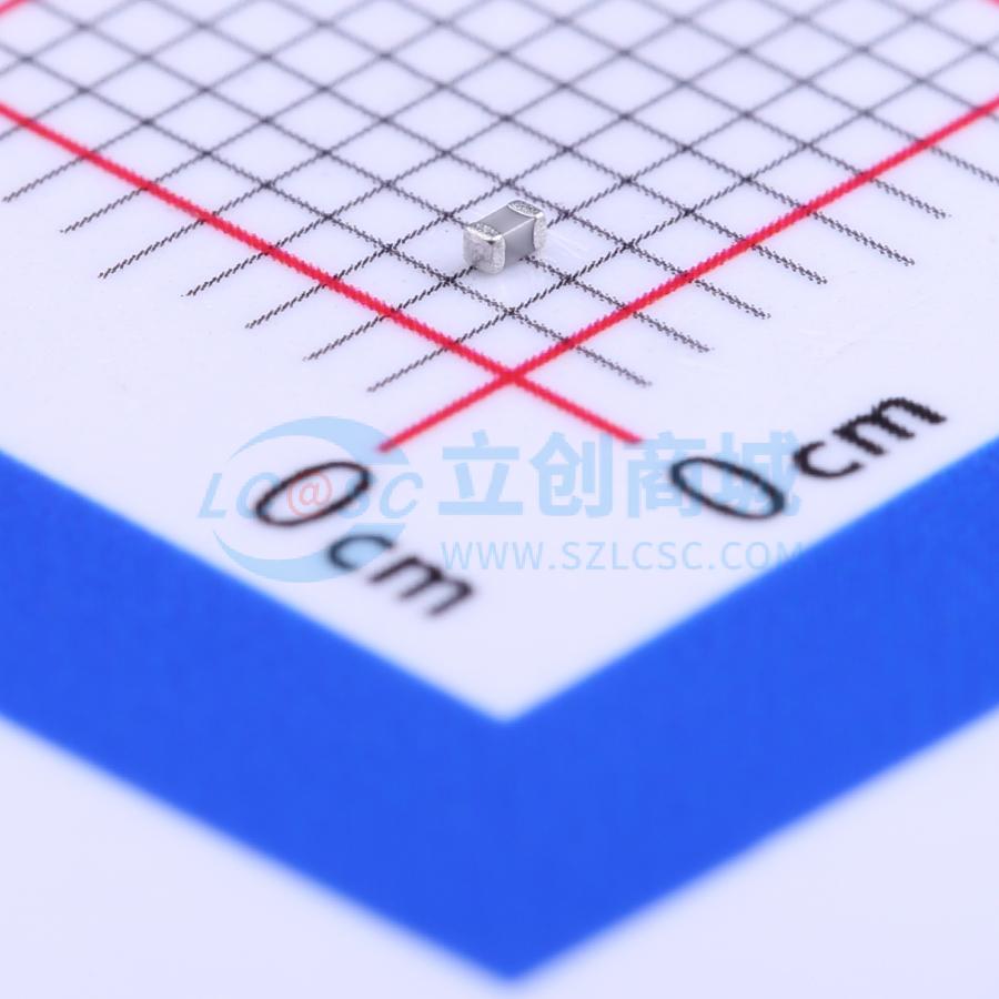 GCM1555C1H8R0DA16D实物图