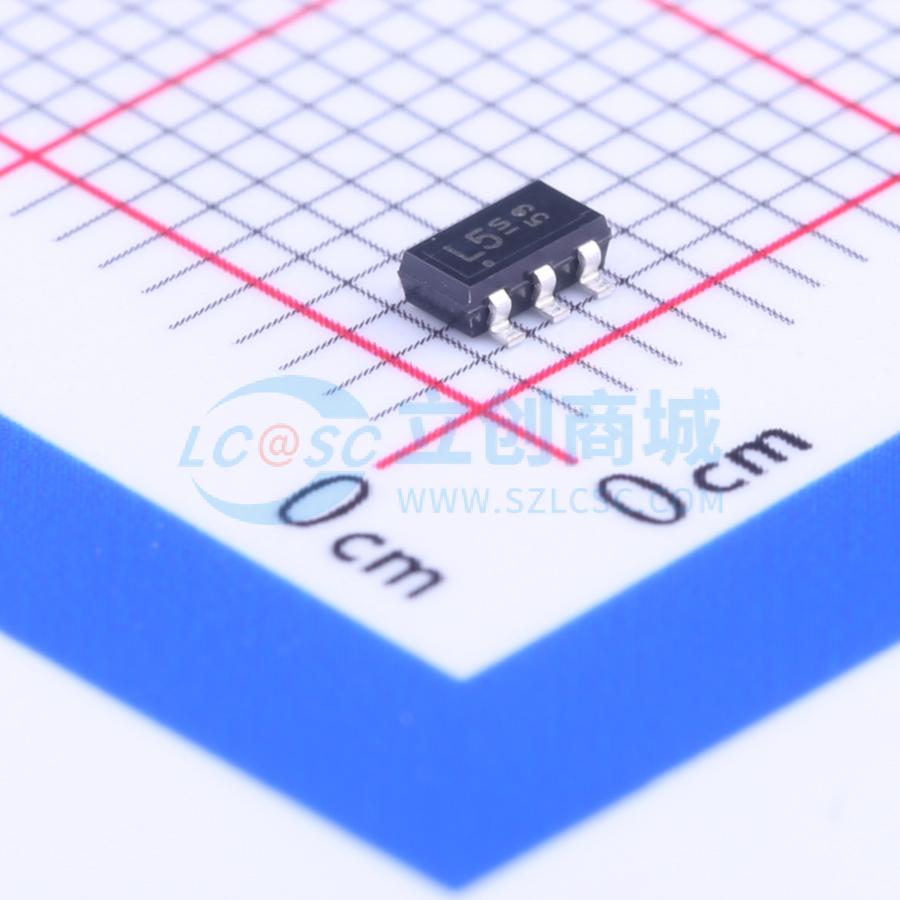 BCR405UE6327HTSA1实物图