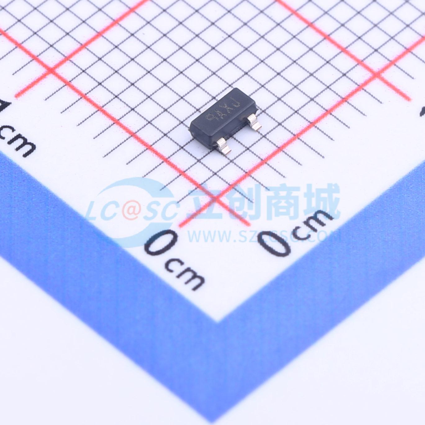 STM1813LWX7F实物图