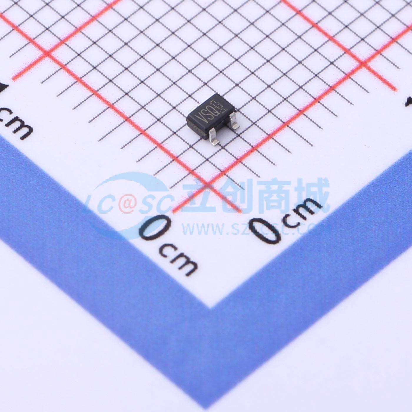 2SC5876U3T106Q实物图