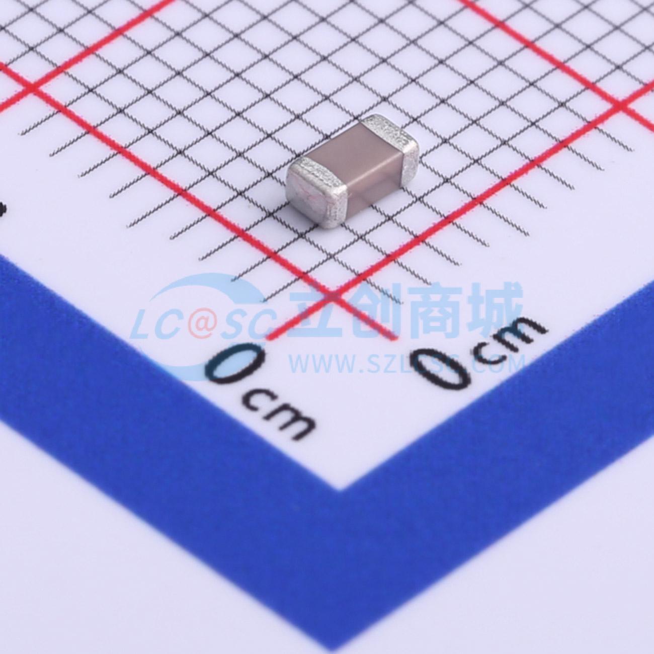 CL31C221JGFNNNE实物图