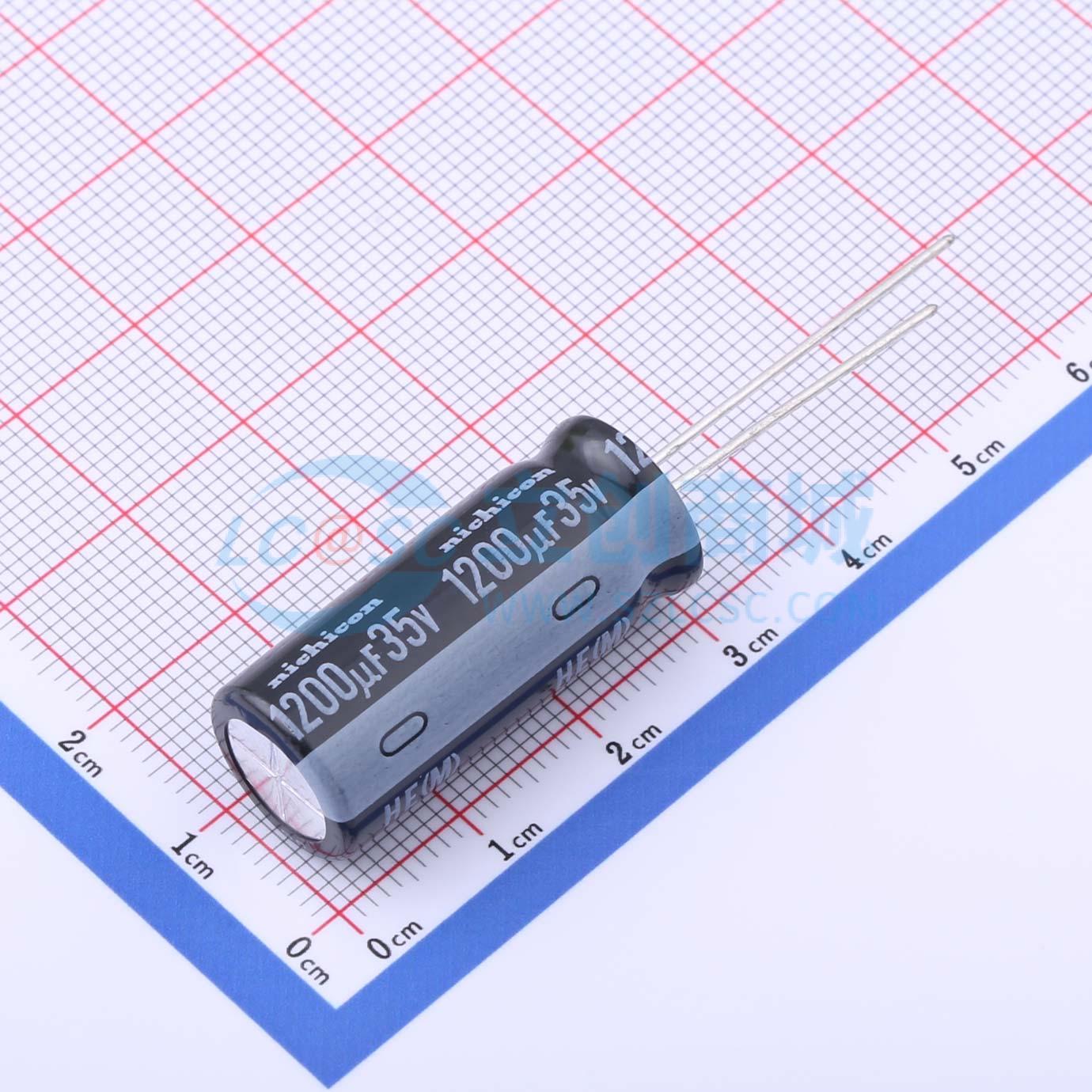 点击查看大图 UHE1V122MHD实物图