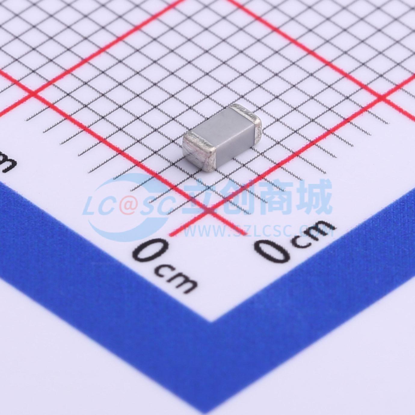 CC1206JKNPO9BN822实物图