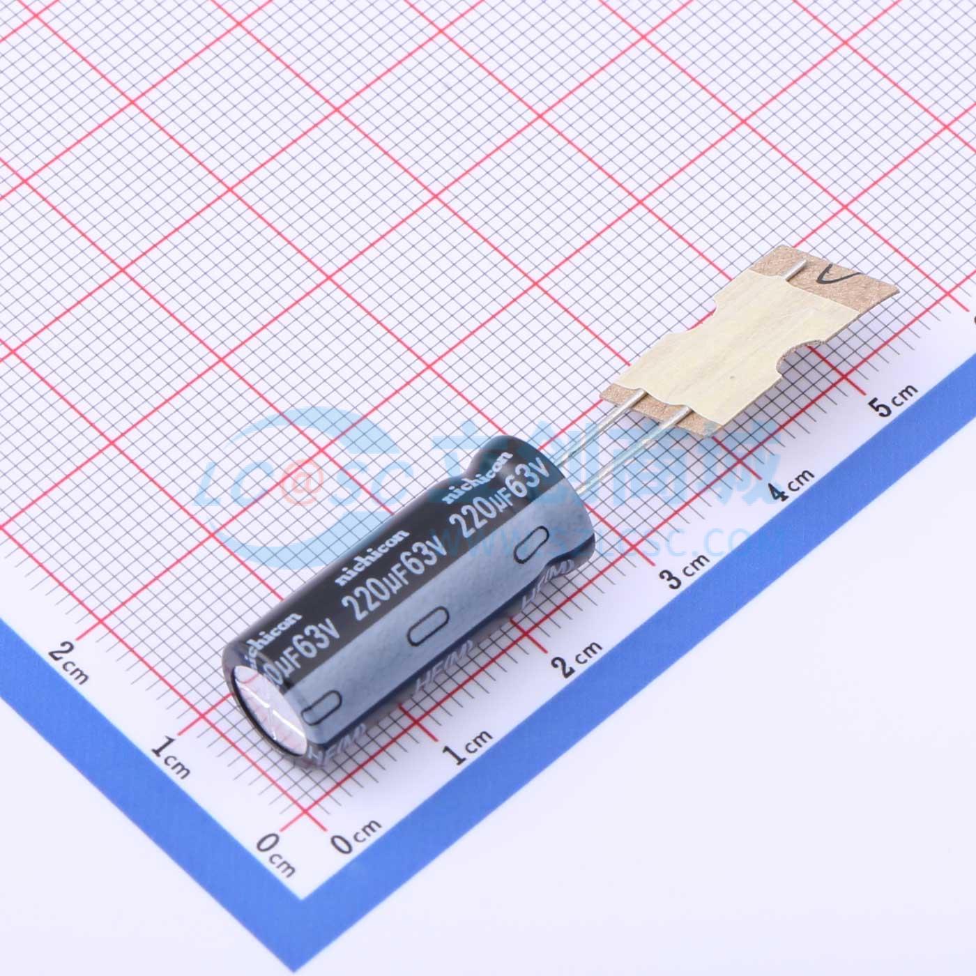 点击查看大图 UHE1J221MPD1TD实物图