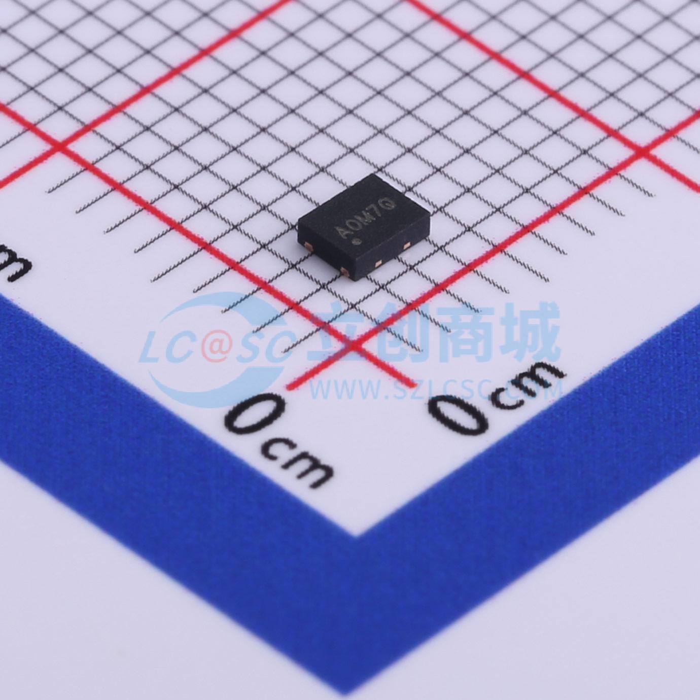 点击查看大图 2NM96000C33YC实物图