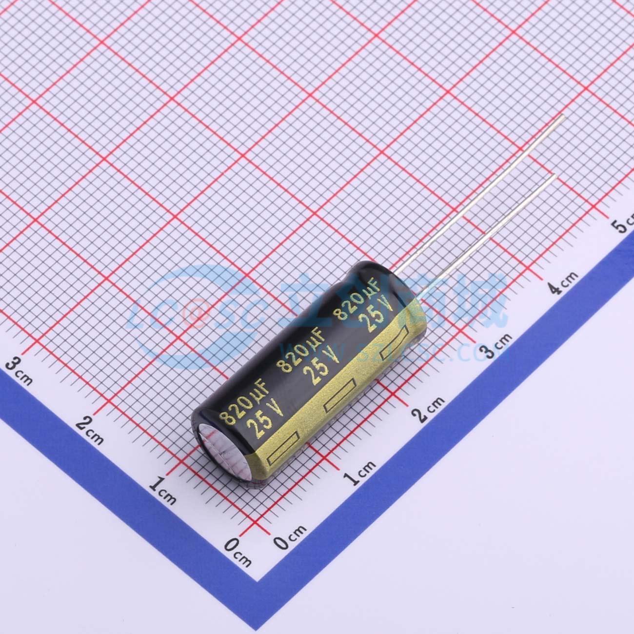 点击查看大图 EEUFM1E821L实物图