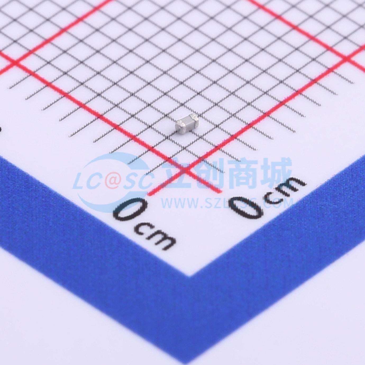 点击查看大图 CC0402FRNPO9BN820实物图